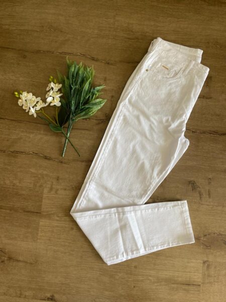 Calça Skinny Feminino Branco Cós Médio - Fact Jeans - Chiaro di Luna